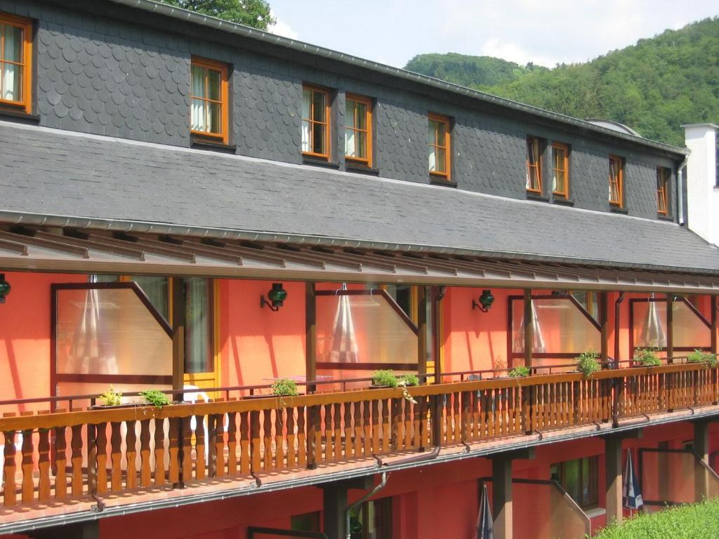 Camping De L'Our Appartements Вианден Экстерьер фото
